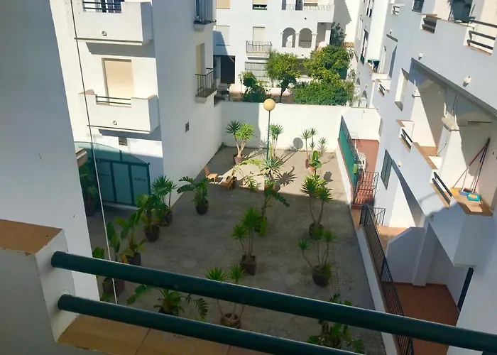 Conil Frente A La Playa Carril De La Fuente קוניל דה לה פרונטרה